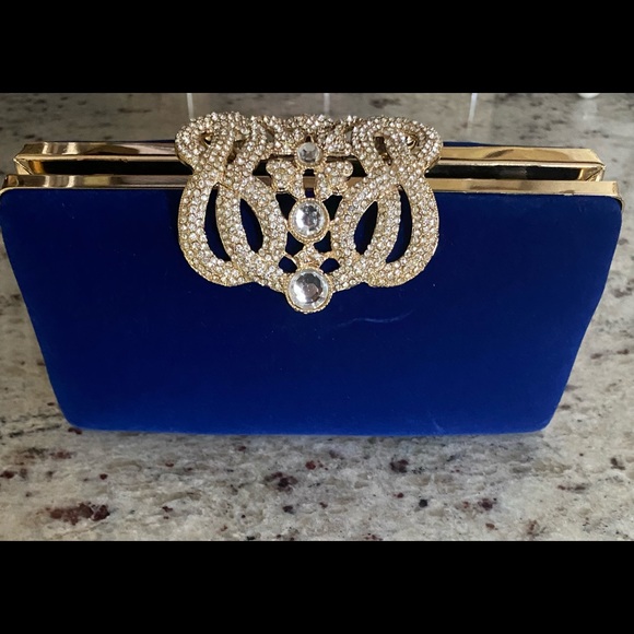 Velvet Diamond Clutch - Picture 1 of 8